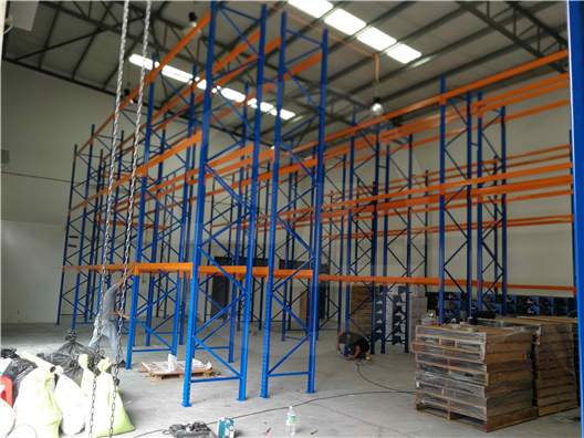 Fanz Sdn Bhd | Selective Pallet Racking